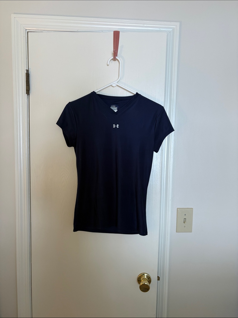 Under Armour Women's Dark Navy V-Neck Athletic Tee